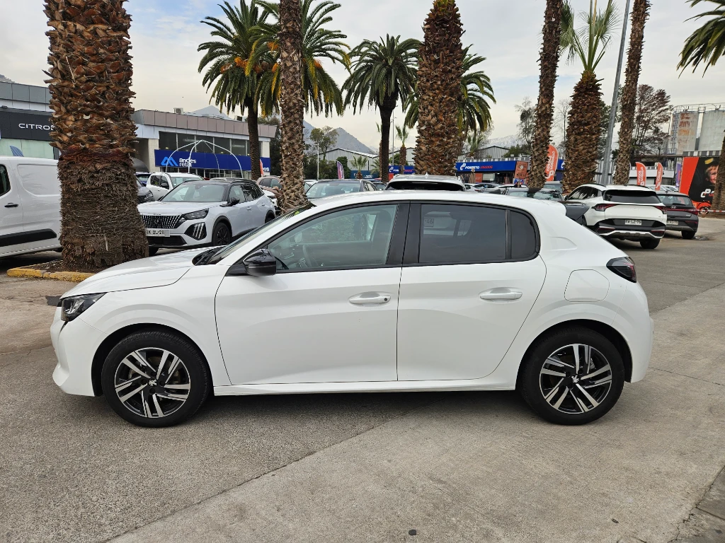 Peugeot 208 1.2t Mca Puretech 130 Allure 4x2 Eat8 5p año 2024