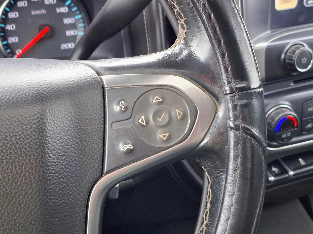 Chevrolet Silverado 5.3 Lt 4wd Ext Z71 Dob. Cab. At 4p año 2019