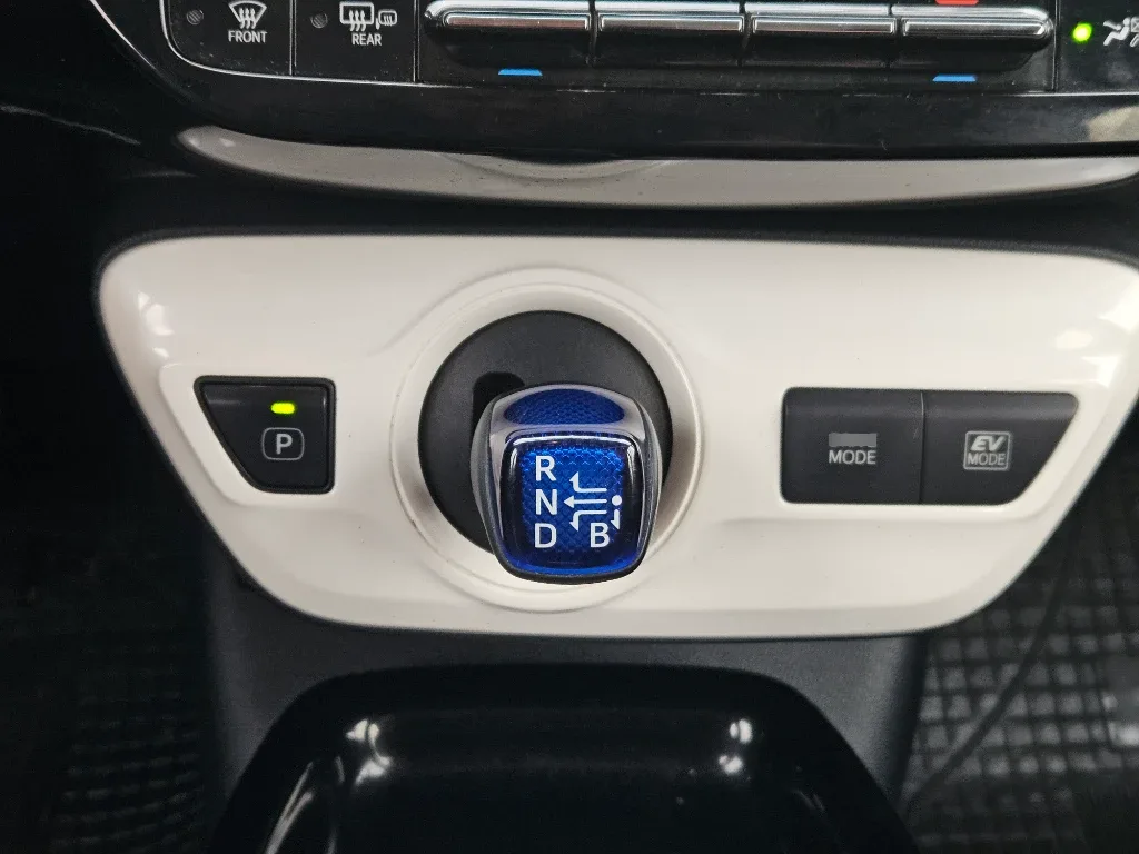 Toyota Prius 1.8 Cvt At 5p año 2018