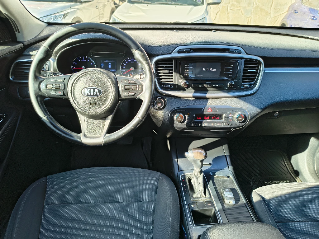 Kia Sorento 2.4 Ex 4wd Full 6at 5p año 2017