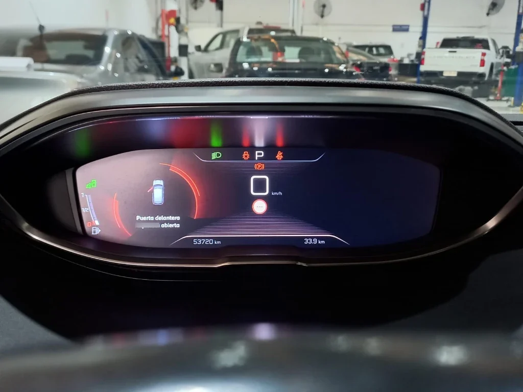 Peugeot 3008 2.0 Gt Bluehdi Diesel 4x2 At 5p año 2019