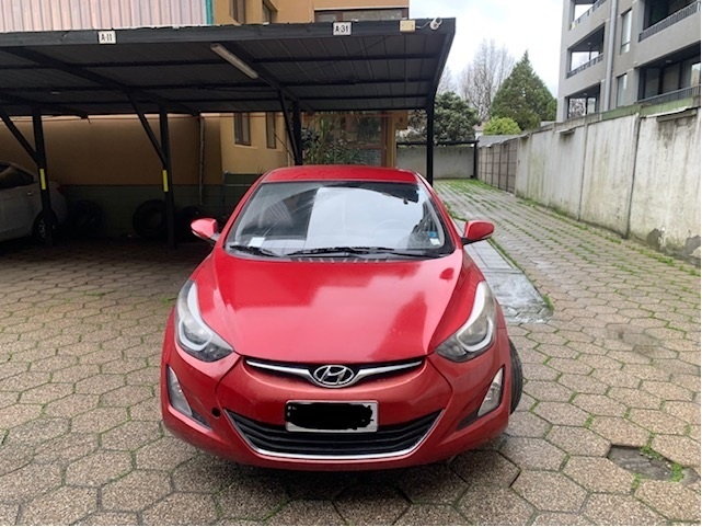 Hyundai Elantra 1.6 Md Gls Ac 2ab Mt año 2015
