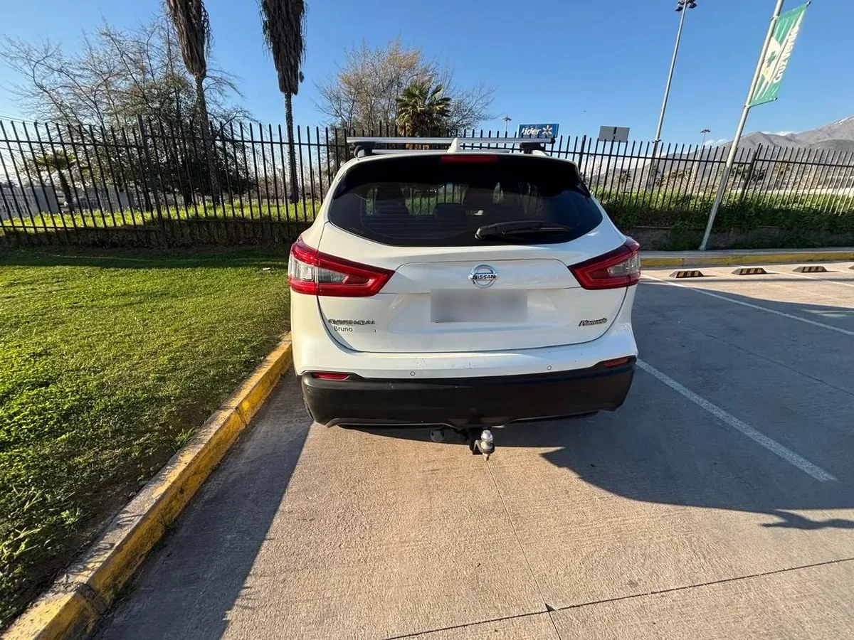 NISSAN QASHQAI 2.0 Advance Cvt Ac At 4x2 año 2018