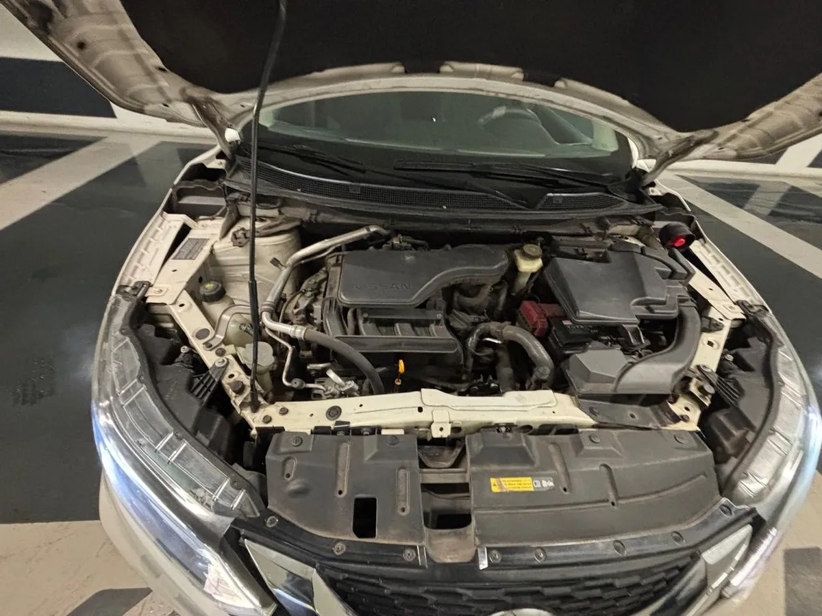NISSAN QASHQAI 2.0 Advance Cvt Ac At 4x2 año 2018