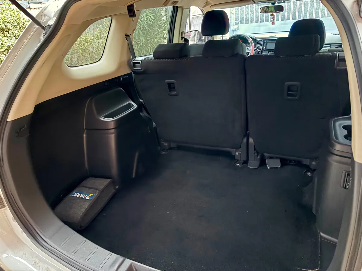 MITSUBISHI OUTLANDER 2.0 Mt año 2019