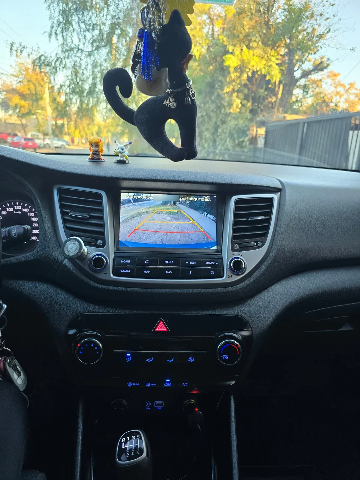 HYUNDAI TUCSON 2.0 Lm P/e 5dr Crdi Glsfull At 4x4 Diesel año 2017
