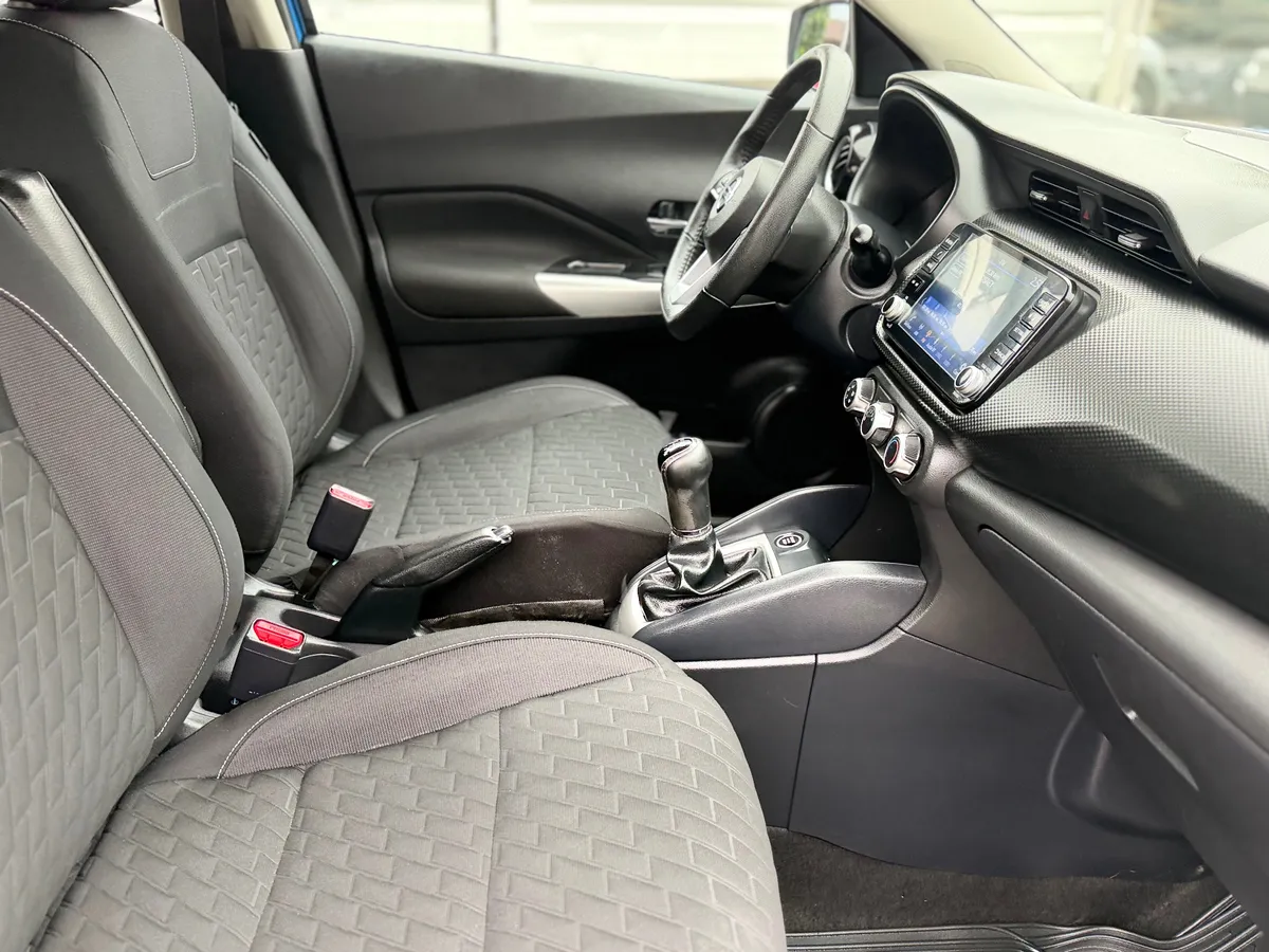 NISSAN KICKS Otra año 2021