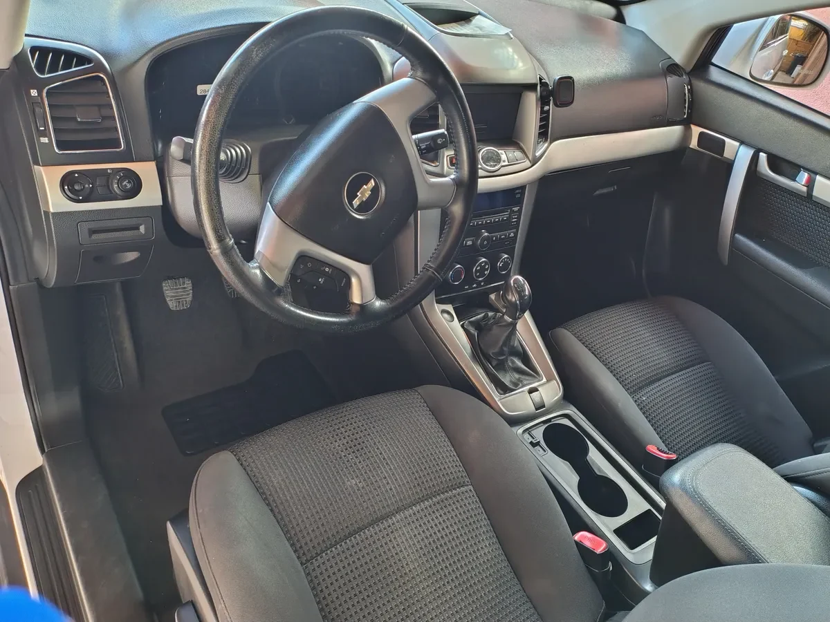 CHEVROLET CAPTIVA 2.2 Lt Full At 4x4 Diesel año 2015