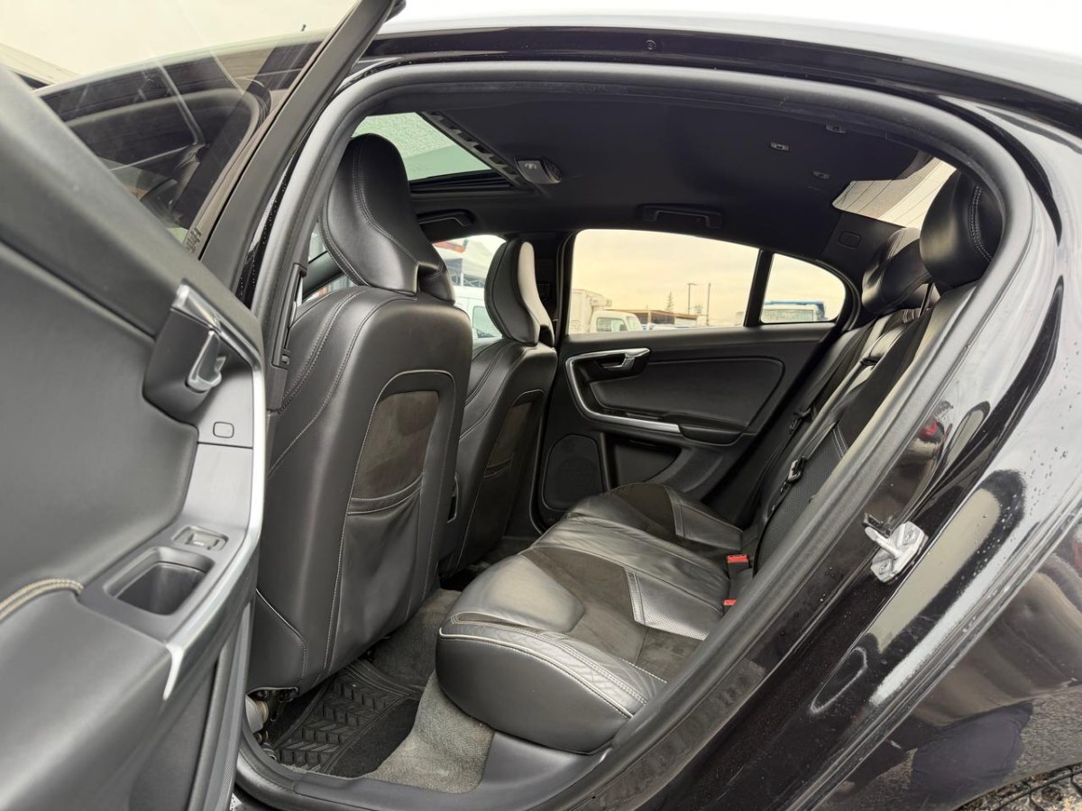 Volvo S60 T5 2.0t año 2018