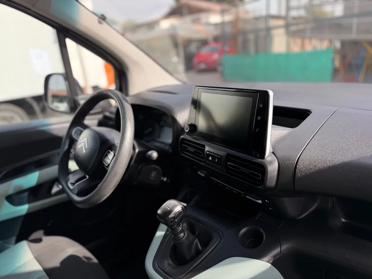 CITROEN BERLINGO MULTISPACE 1.5 Xl Bluehdi 130 S&s At Diesel año 2023