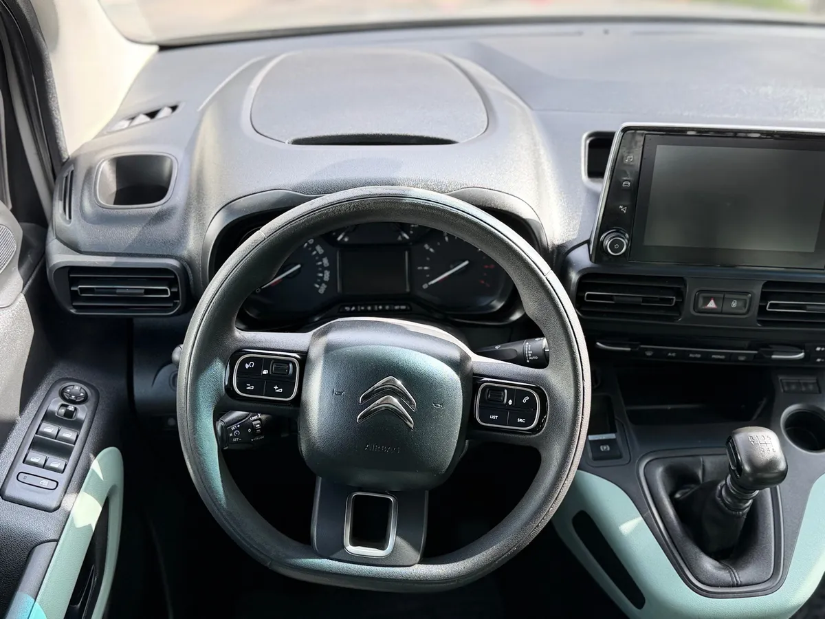 CITROEN BERLINGO MULTISPACE 1.5 Xl Bluehdi 130 S&s At Diesel año 2023