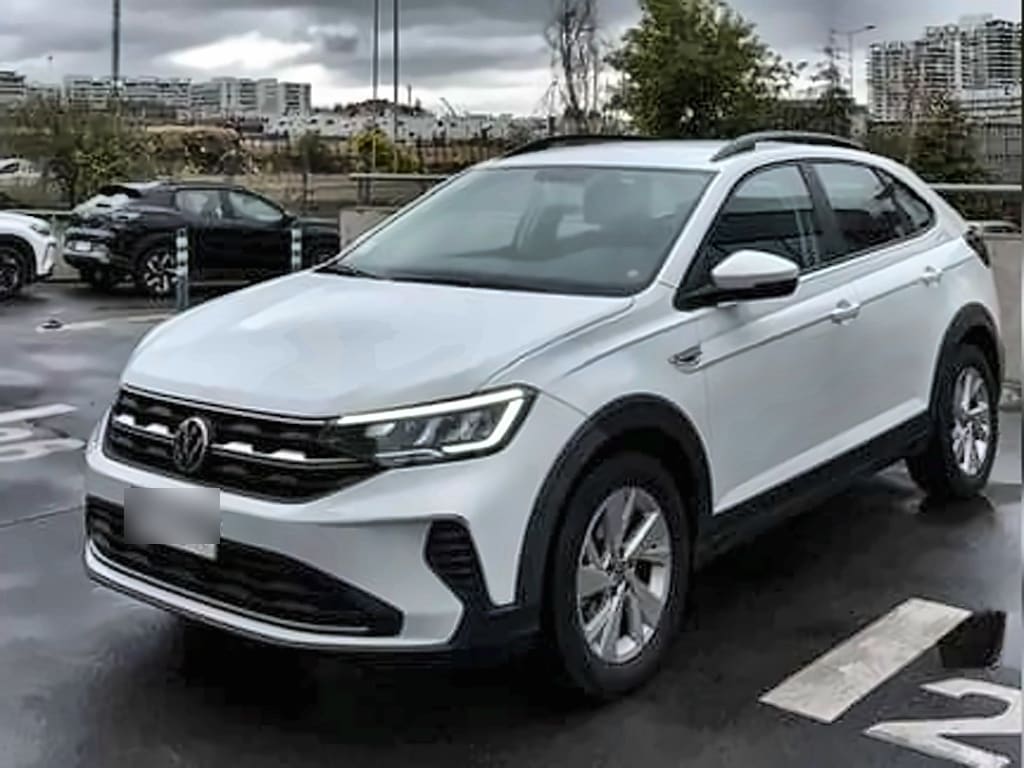Volkswagen Nivus 1.0 Tsi Comfortline 4x2 At 5p año 2023