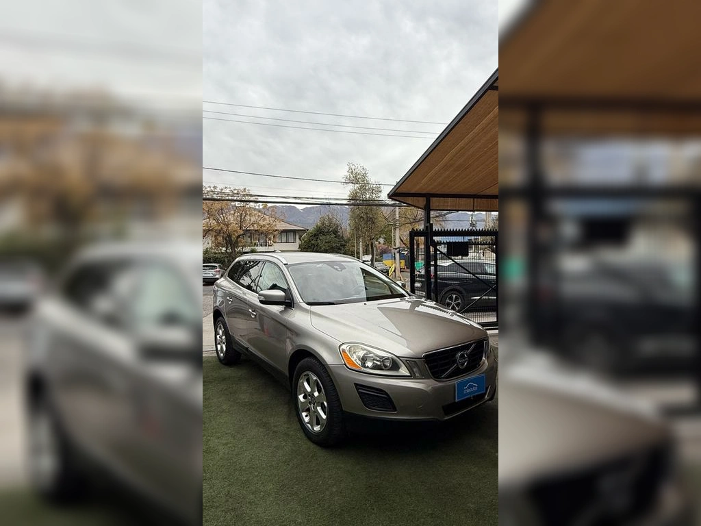 Volvo Xc60 2.0 T5 Limited At año 2014