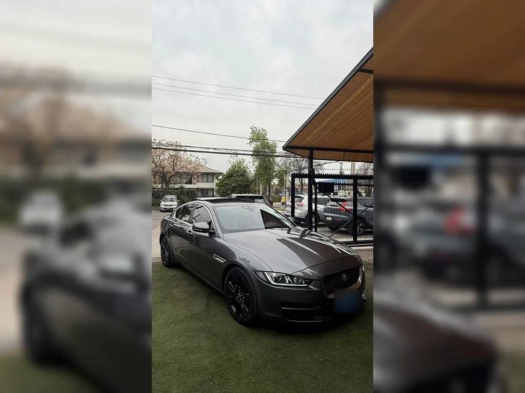 Jaguar Xe 2.0 D Prestige 4x2 At año 2019