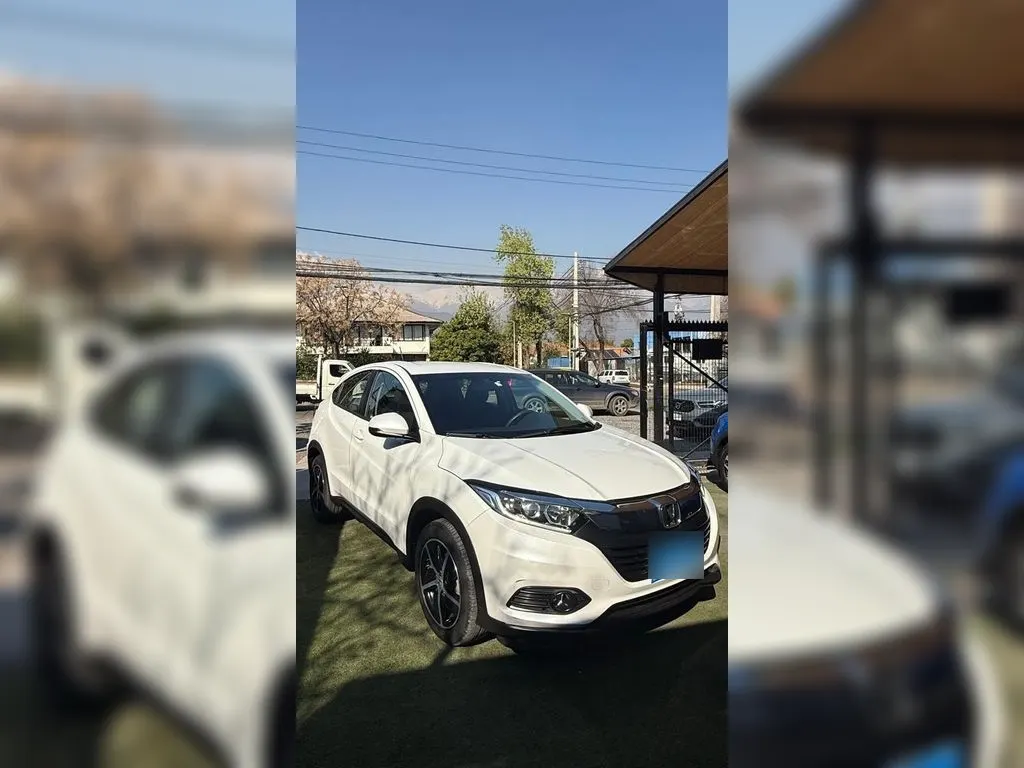 Honda Hr-V Lxs 4x2 año 2023