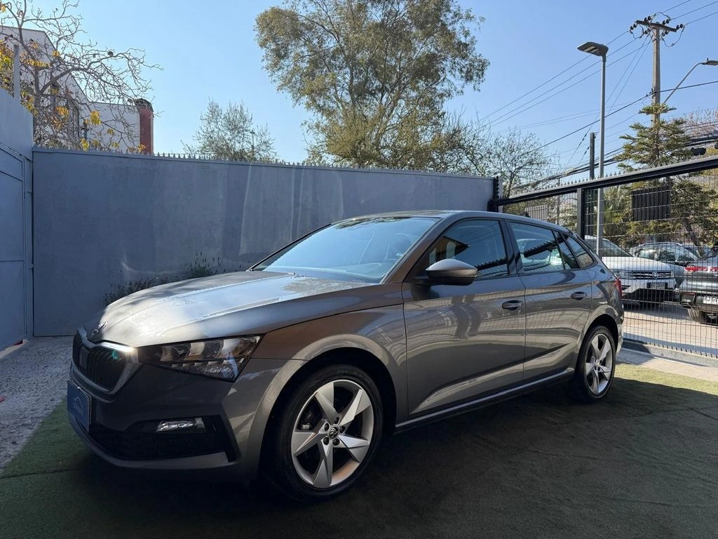 Skoda Scala 1.0 Tsi Ambition 4x2 Dsg año 2023