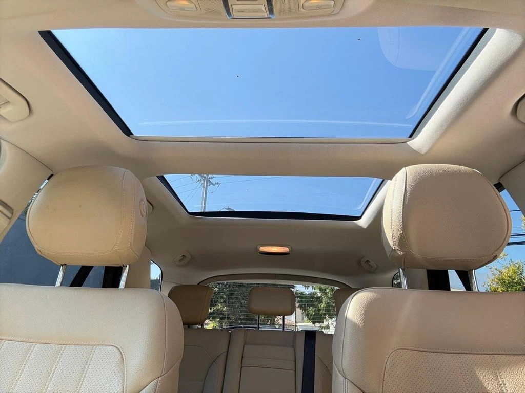 Mercedes-Benz 350 4matic año 2016