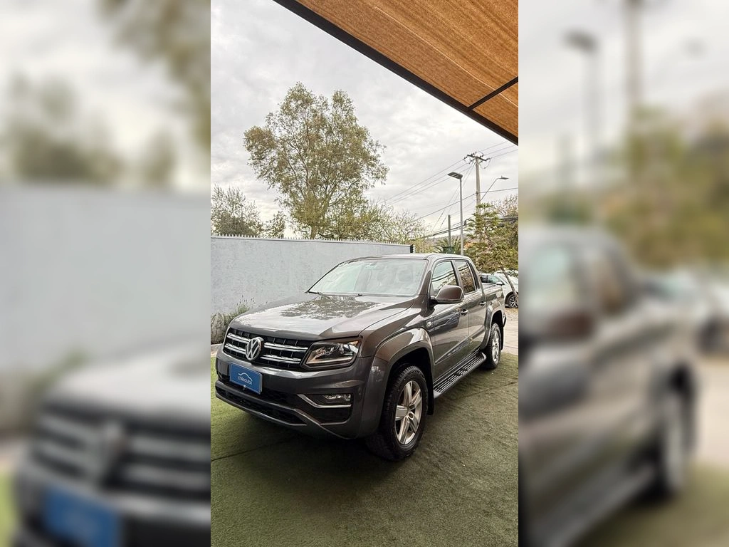 Volkswagen Amarok 2.0 Highline Diesel 4motion 4x4 Dob. Cab. At 4p año 2021