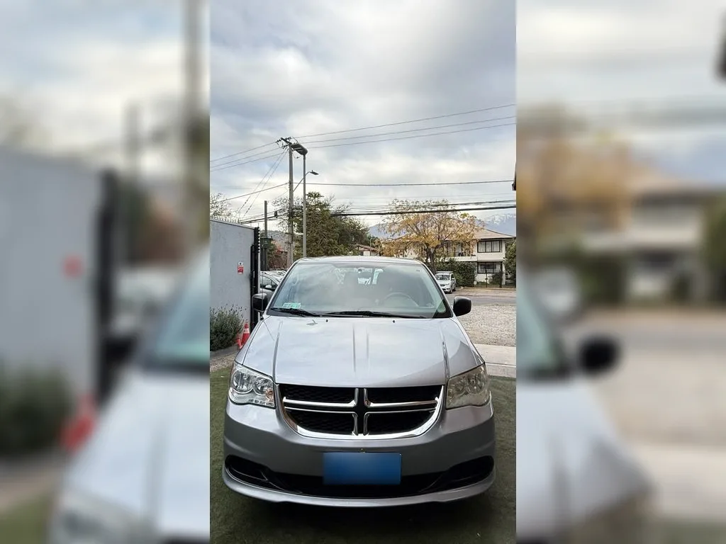 Dodge Grand Caravan 3.6 año 2013