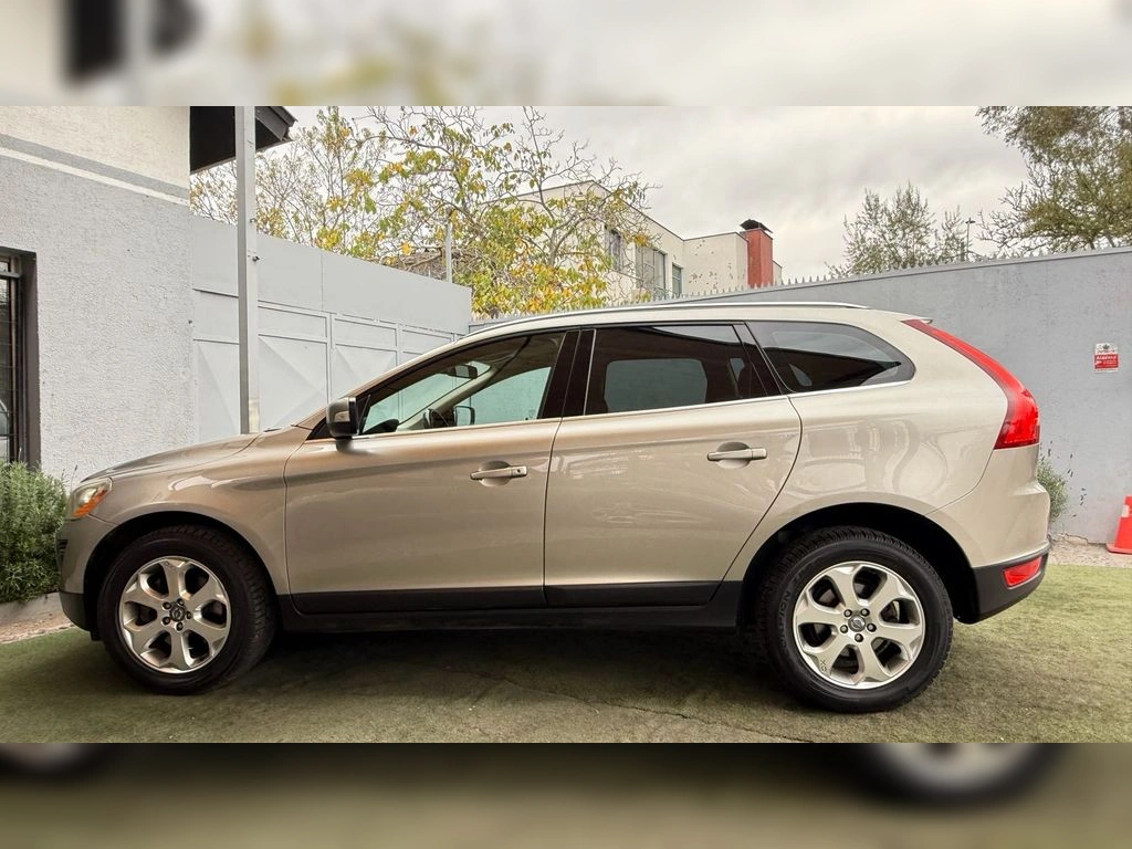 Volvo Xc60 2.0 T5 Limited At año 2014