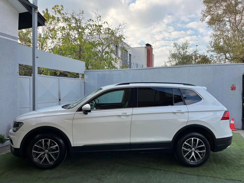 Volkswagen Tiguan 4x4 2.0 At año 2019