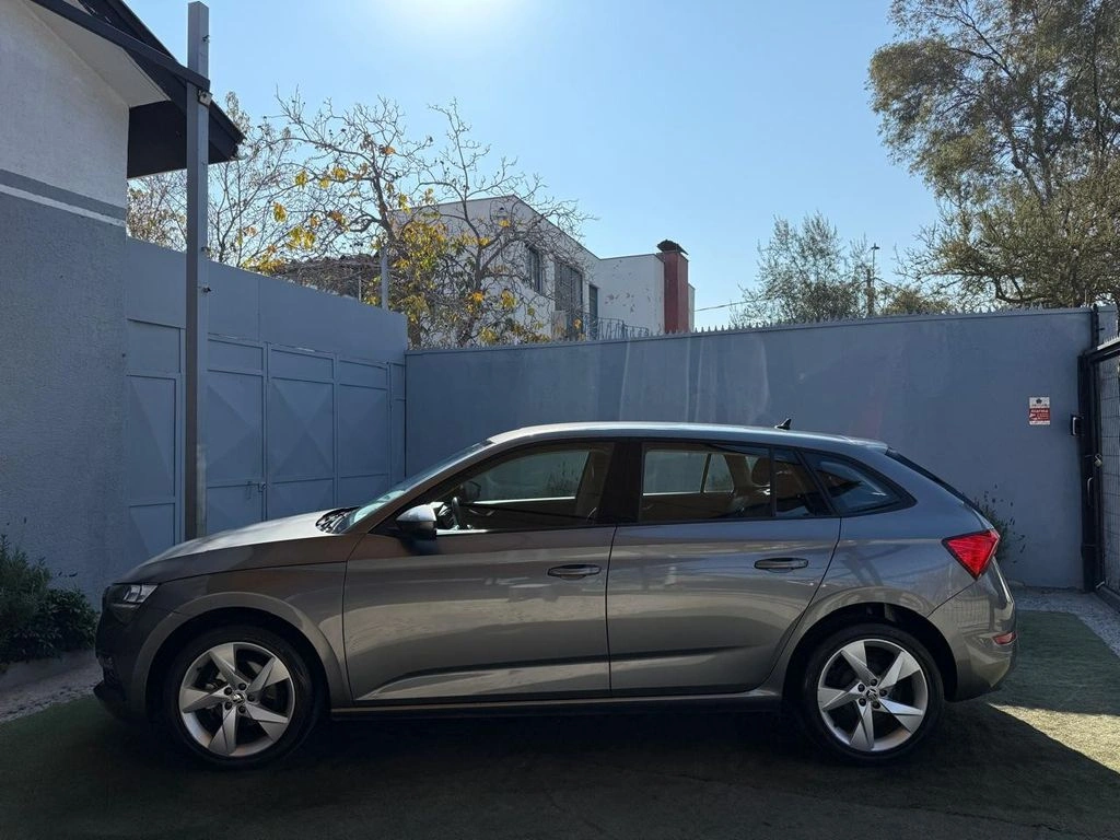 Skoda Scala 1.0 Tsi Ambition 4x2 Dsg año 2023