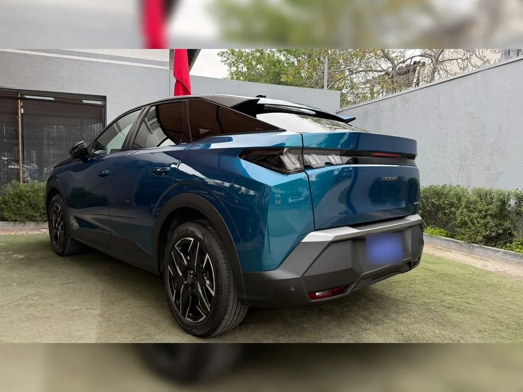 Peugeot 3008 New Allure Hybrido 1.2 Aut año 2026