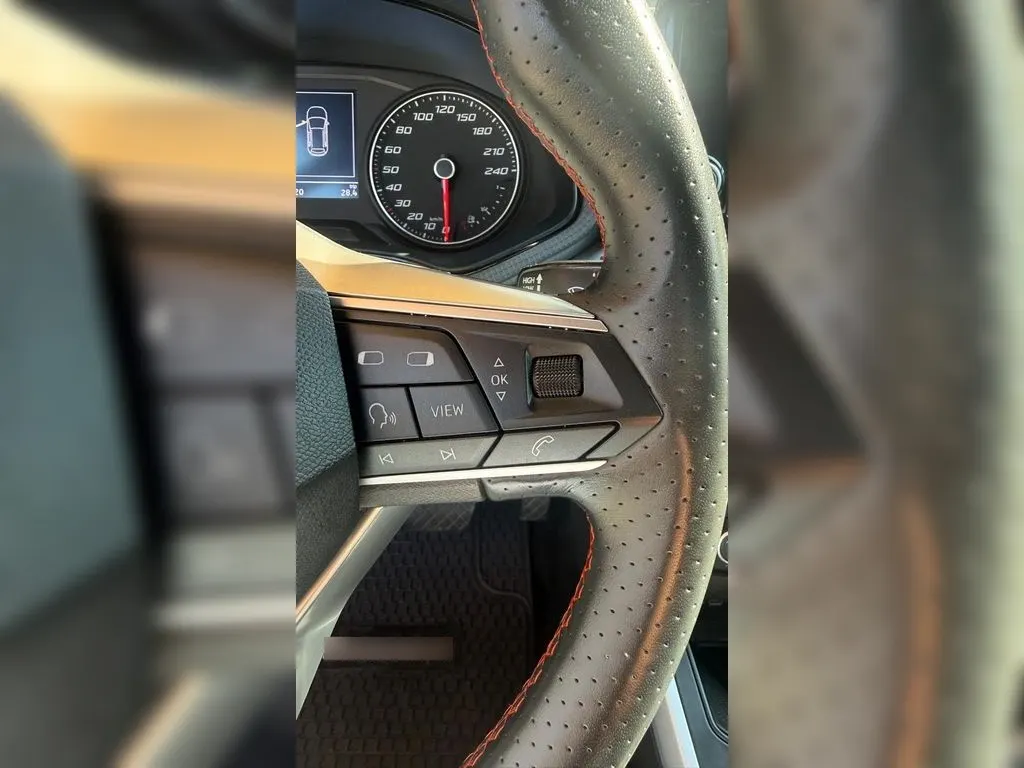 Seat Arona 1.6 Style 4x2 At 5p año 2024
