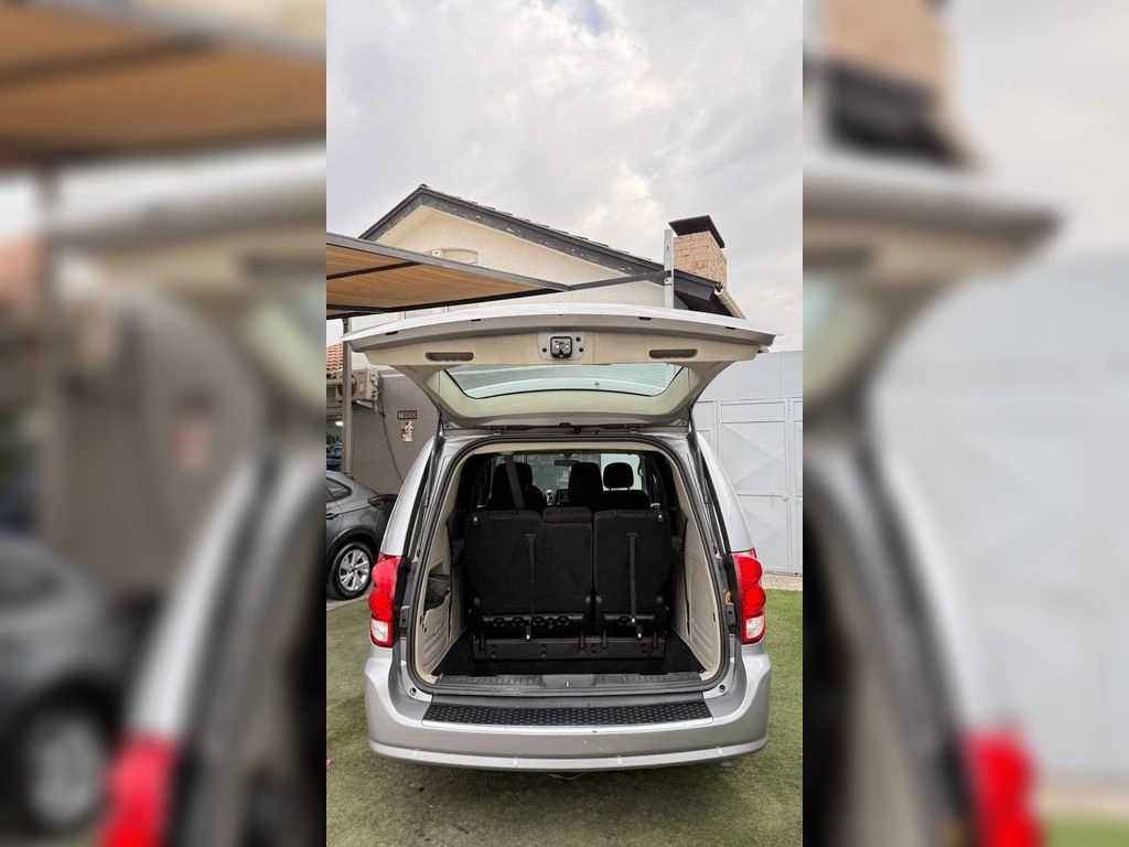 Dodge Grand Caravan 3.6 año 2013