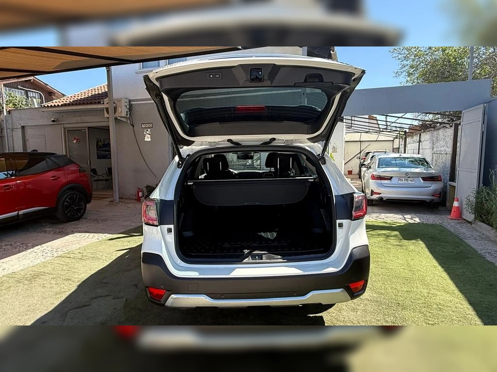Subaru Outback 2.5i Dynamic Awd Cvt año 2022