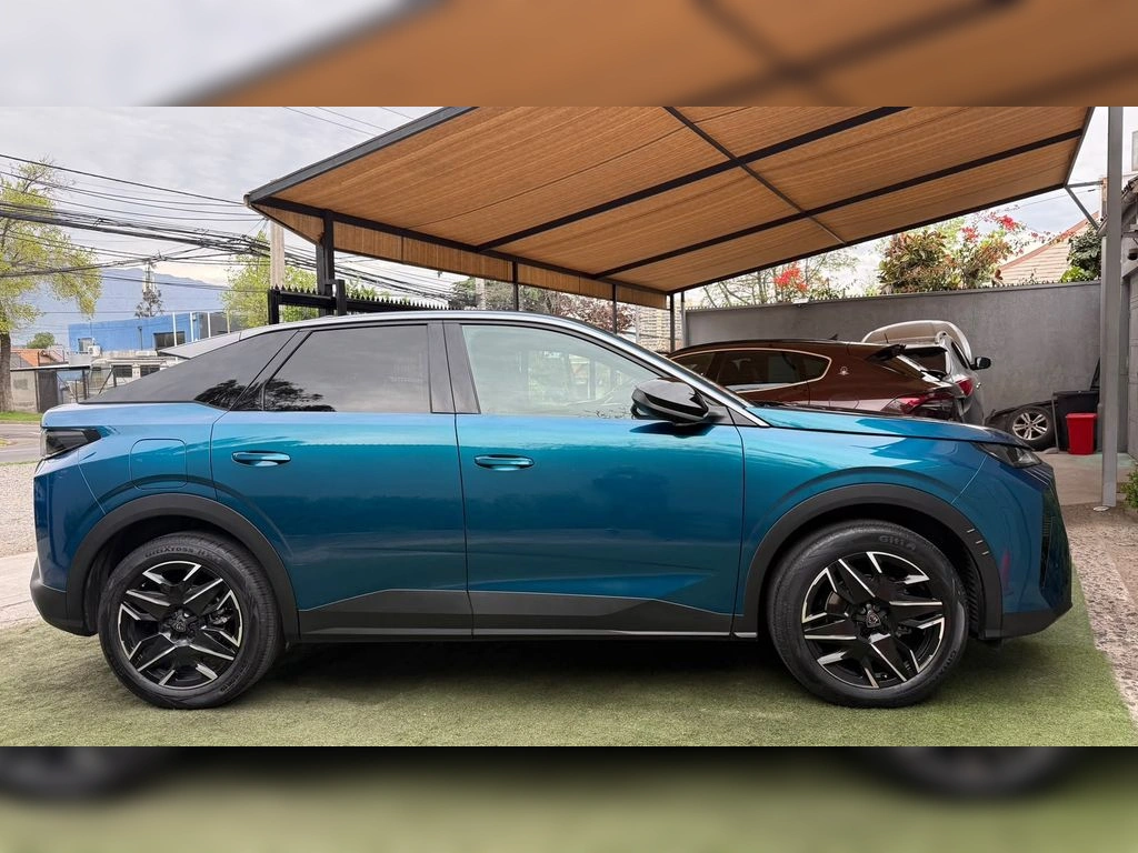 Peugeot 3008 New Allure Hybrido 1.2 Aut año 2026