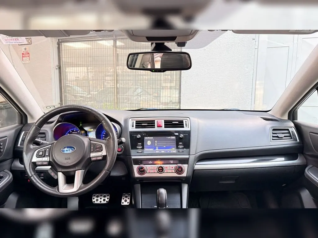 Subaru Outback Limited año 2017