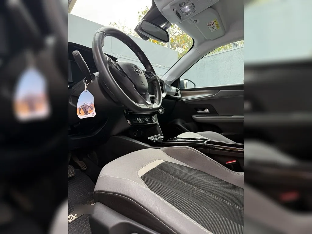 Opel Mokka 1.2 Elegance año 2023
