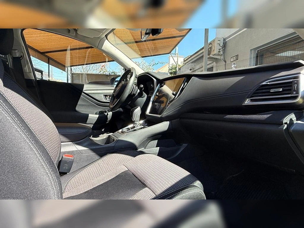 Subaru Outback 2.5i Dynamic Awd Cvt año 2022
