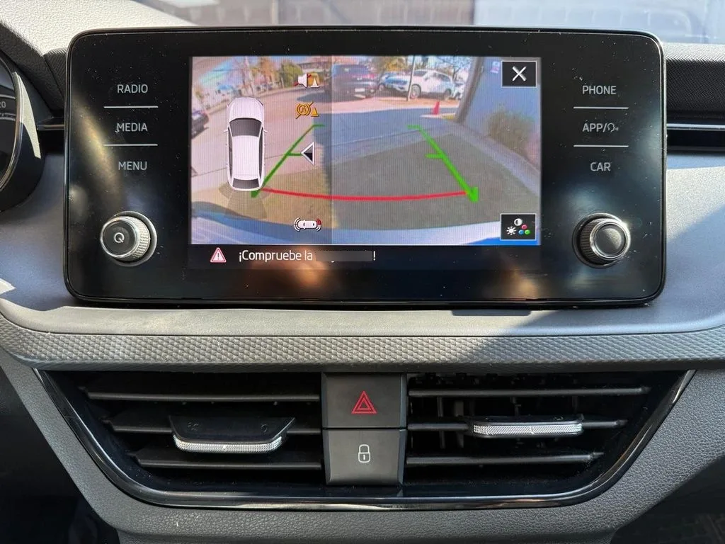 Skoda Scala 1.0 Tsi Ambition 4x2 Dsg año 2023