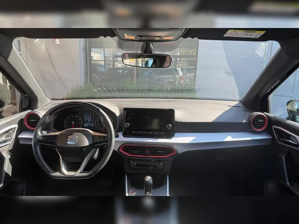 Seat Arona 1.6 Style 4x2 At 5p año 2024
