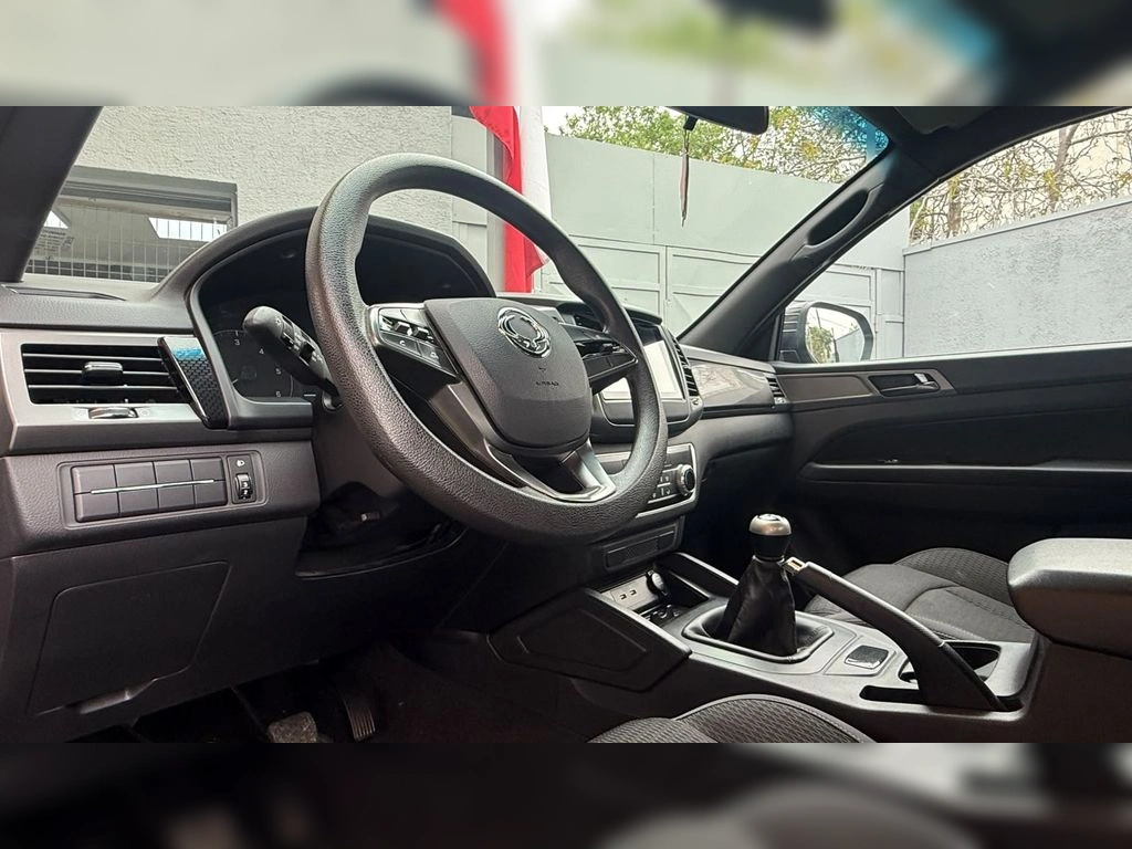 Ssangyong Musso 2.2 año 2024