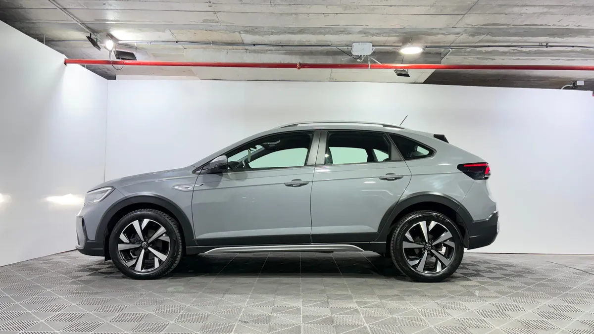 Volkswagen Nivus Highline Tsi 1.0 At año 2022