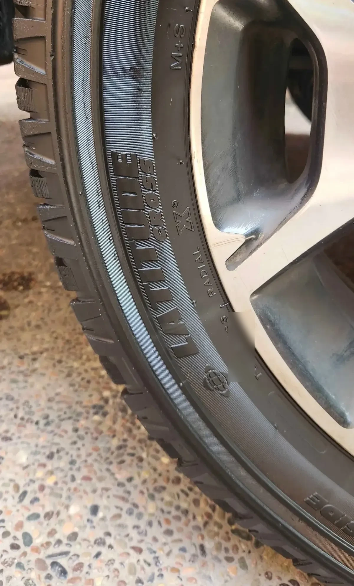 SUBARU FORESTER  año 2013