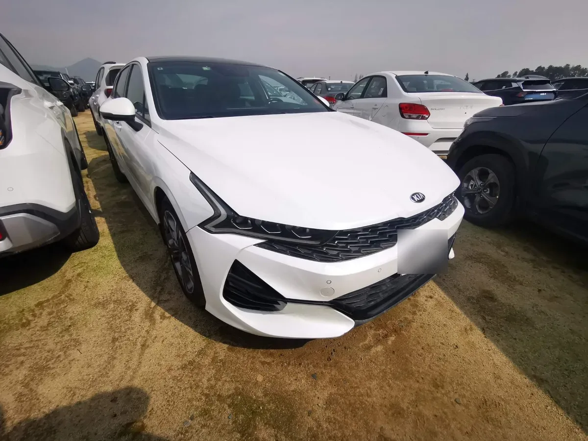 Kia K5 2.5 Gdi Ex 8at 4x2 4p año 2020