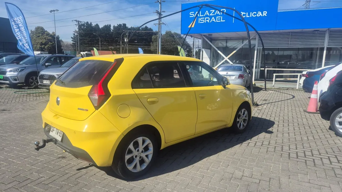 MG Mg 3 1.5 Std 4x2 Hb Mt 5p año 2023