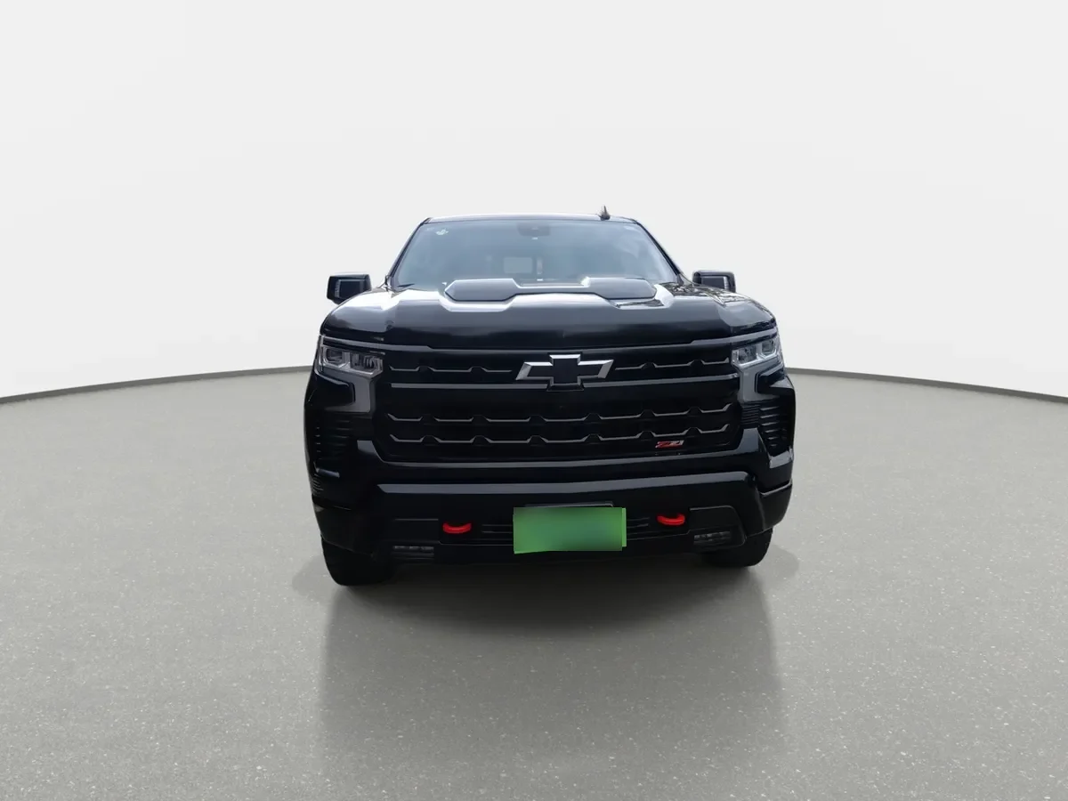 Chevrolet Silverado 5.3 Lt Trail Boss Z71 4x4 At 4p año 2023