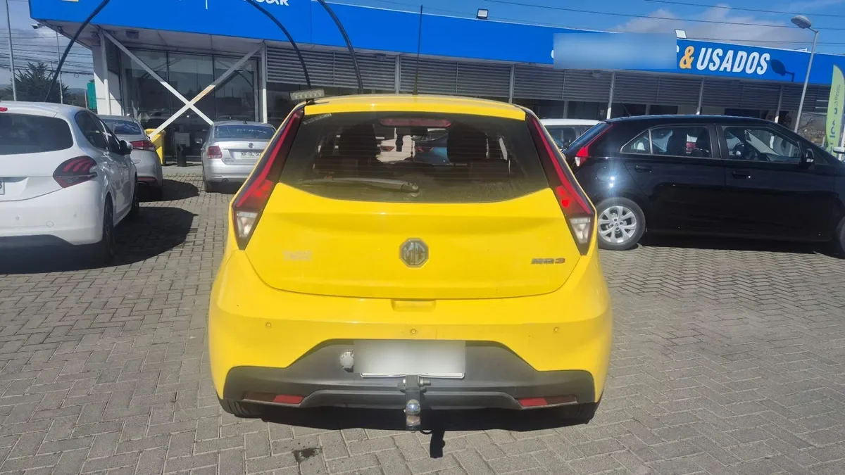 MG Mg 3 1.5 Std 4x2 Hb Mt 5p año 2023