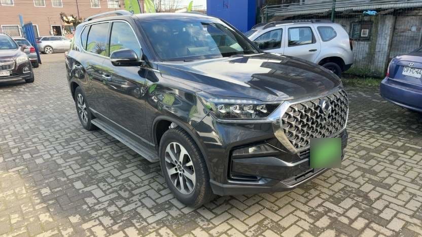 Ssangyong Rexton 2.2t Glx Diesel 4x2 6ab Nueva Radio 8at 5p año 2025
