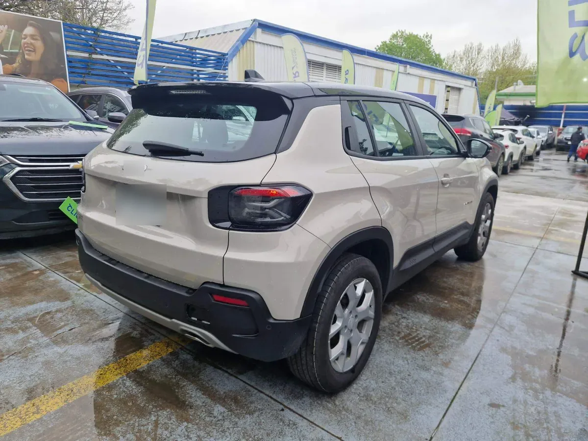Jeep Avenger 1.2t Altitude 2wd Mt 5p año 2026