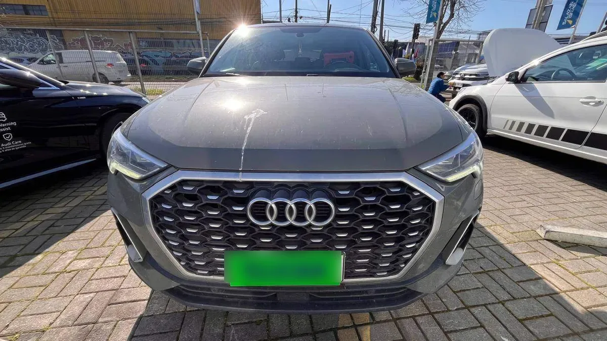Audi Q3 1.4 Sportback Sport 35 Tfsi 4x2 S-Tronic At 5p año 2021