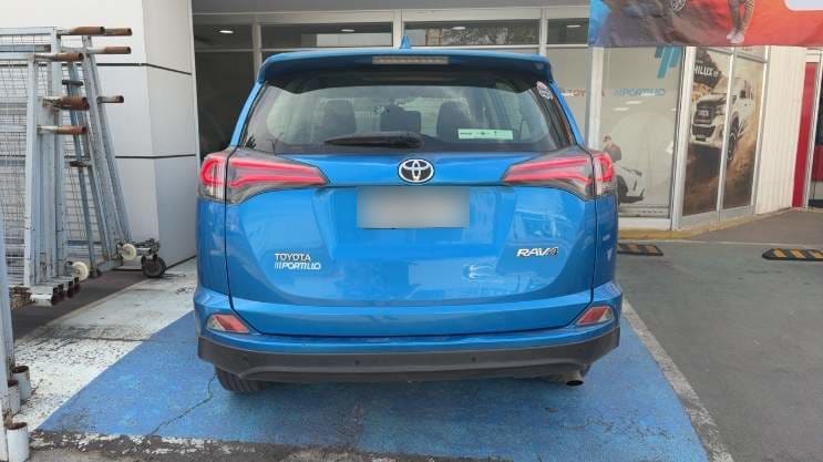 Toyota Rav 4 2.0 Lujo 4x2 Cvt At 5p año 2017