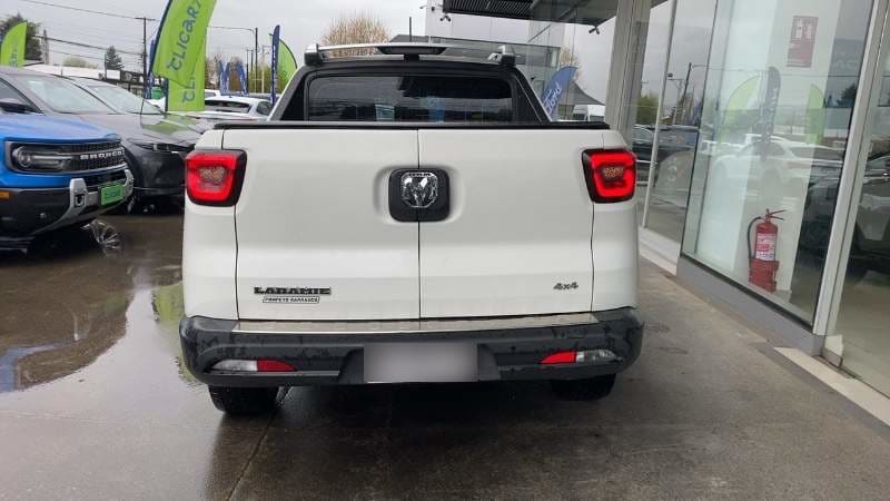 Ram 1000 2.0 Laramie 4x4 Dob. Cab. At 4p año 2021