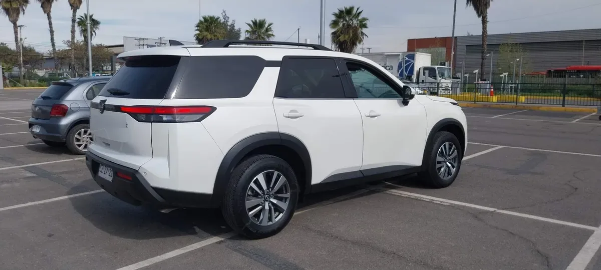 Nissan Pathfinder 3.5 Sense 2wd Cvt At 5p año 2024