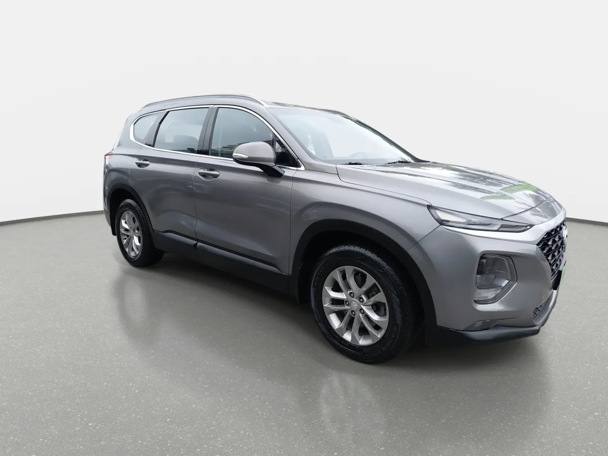 Hyundai Santa Fe 2.4 Plus 4x2 At 5p año 2020
